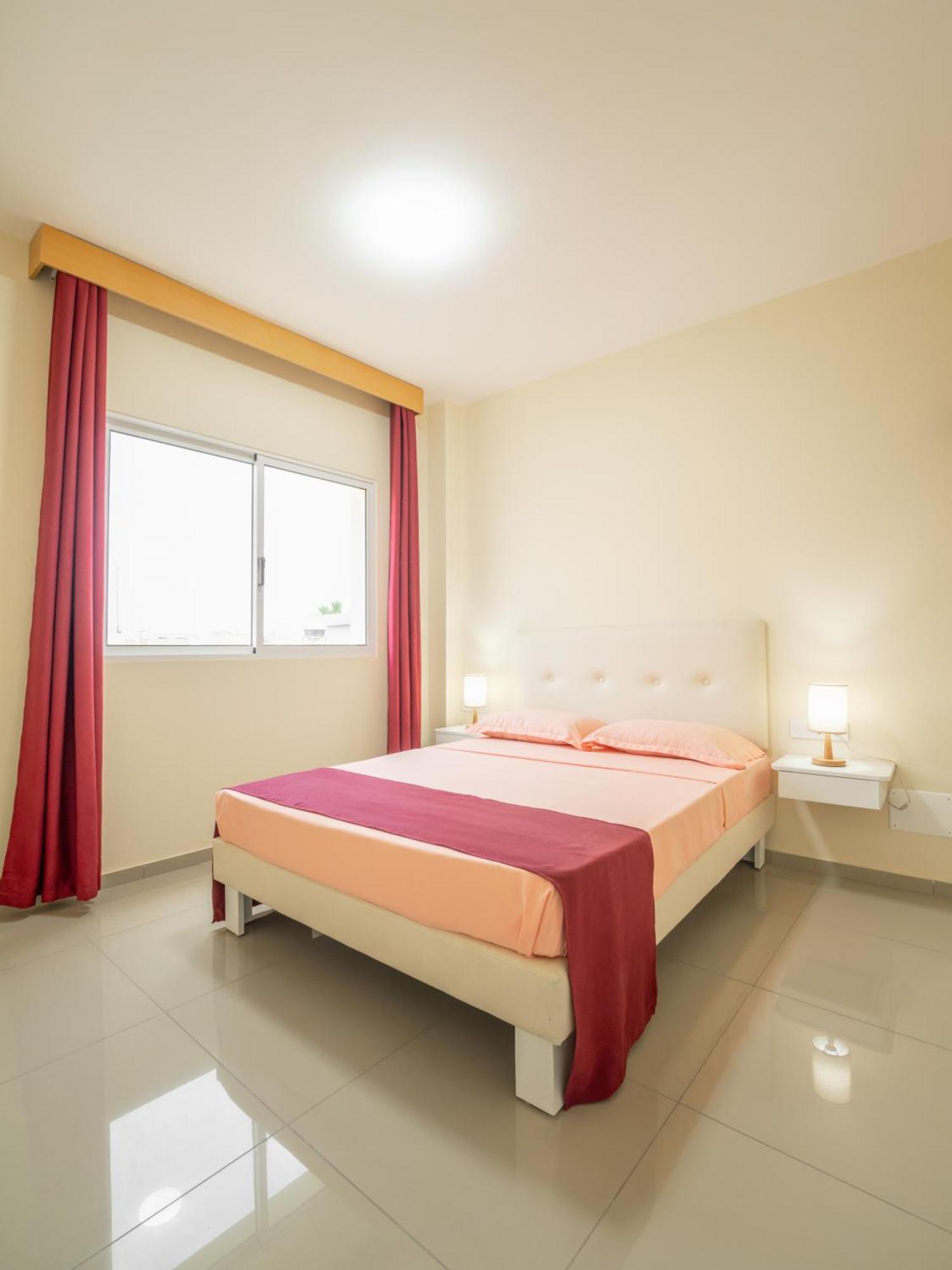 Апартаменти Residencial Liviamilena Санта-Марія Екстер'єр фото
